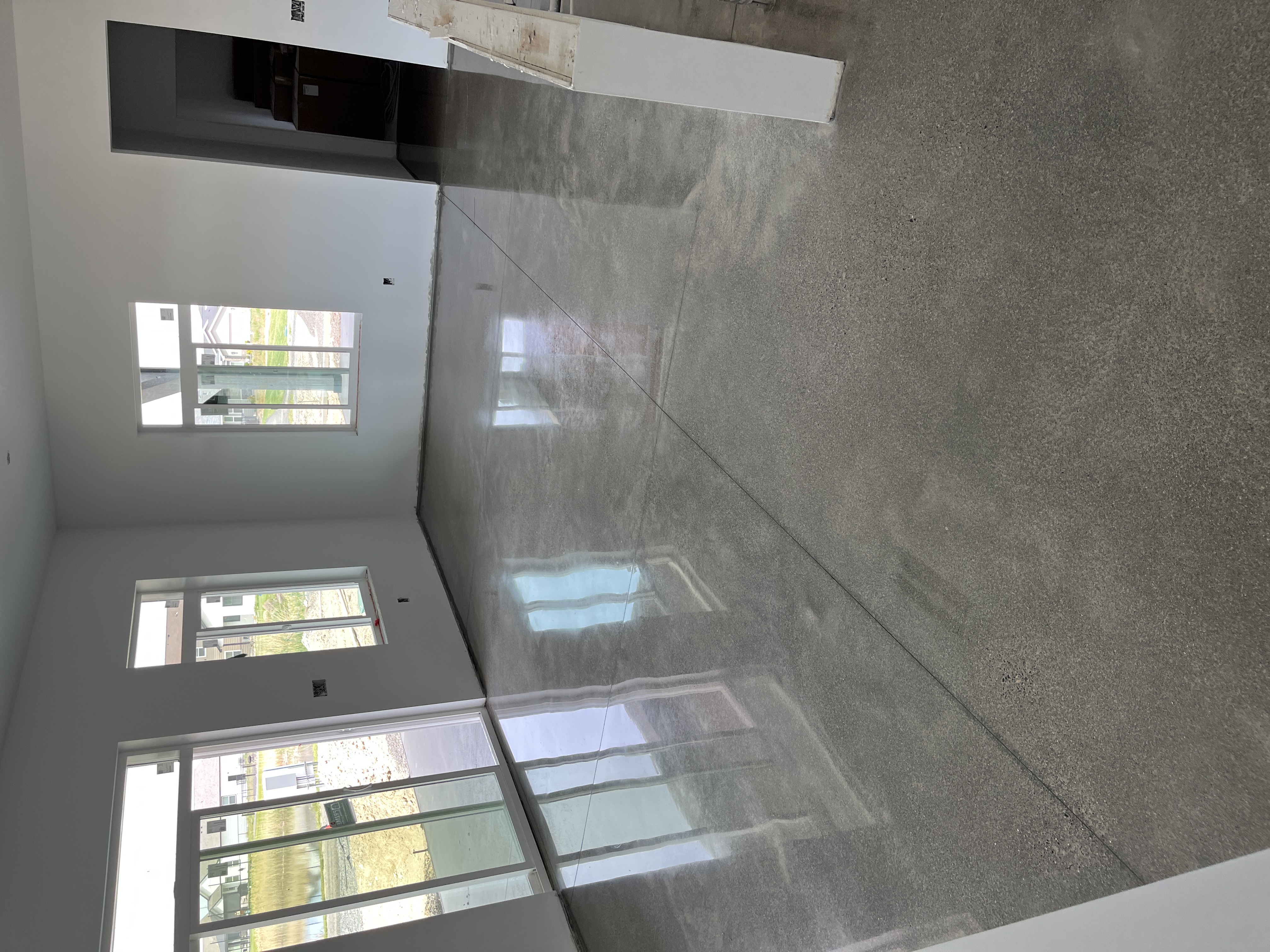 Polished concrete in new residential construction